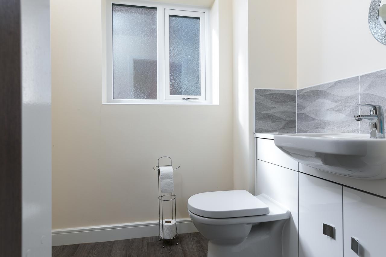 Kvm - Quayside House Villa Peterborough Bagian luar foto