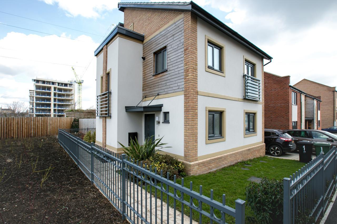 Kvm - Quayside House Villa Peterborough Bagian luar foto